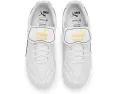 Бутсы PUMA King Top Firm AG из мягкой телячьей кожи с язычком-клапаном