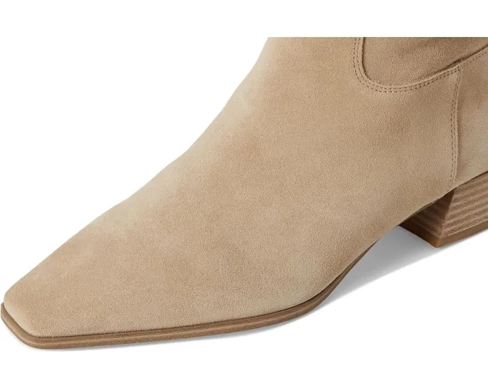 Высокие сапоги Vince Camuto Pavla до колена на каблуке из замши Verona