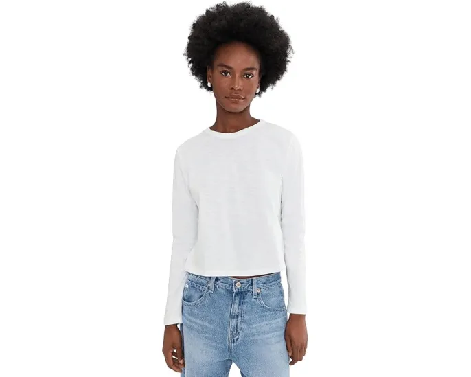 Укороченная футболка Lilla P Cropped Boyfriend с длинным рукавом и свободным кроем