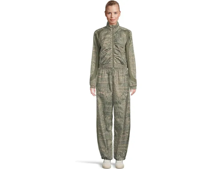 Брюки-джоггеры adidas by Stella McCartney с принтом крокодила и поясом на шнурке