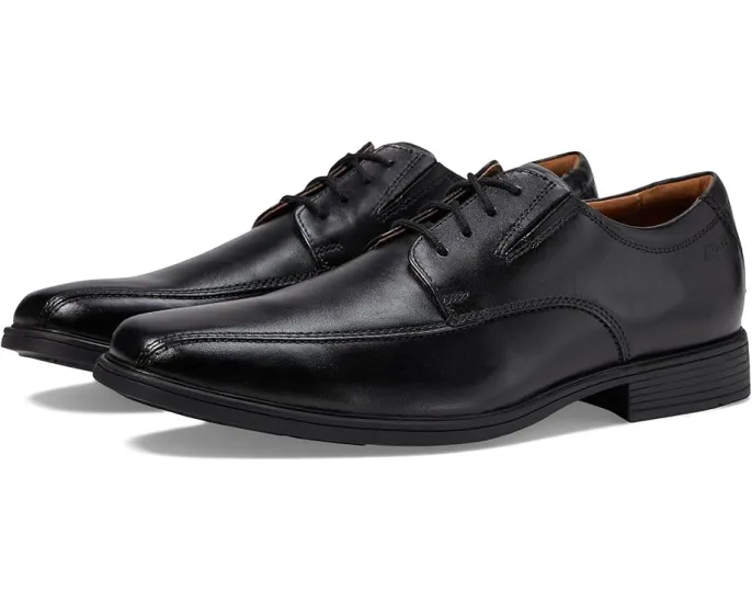 Оксфорты Clarks Tilden Walk с эластичными вставками и стелькой OrthoLite