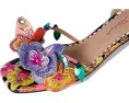Босоножки Maranda на квадратном каблуке с ярким цветочным принтом от Blue by Betsey Johnson