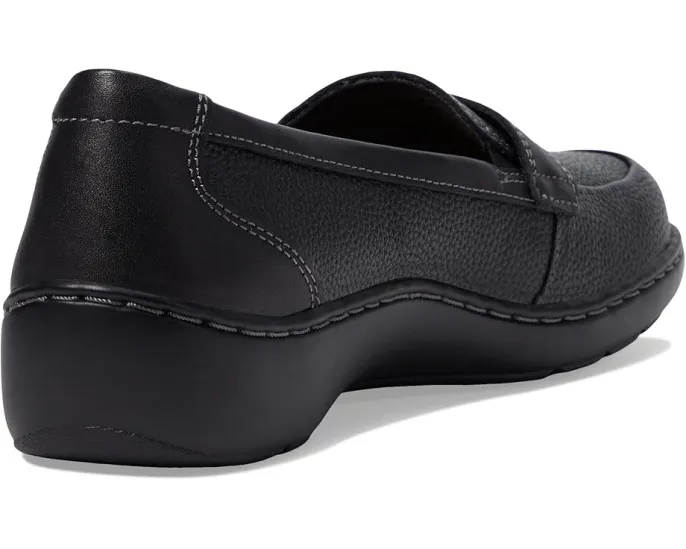 Слипоны Clarks Cora Daisy с декоративным ремешком и стелькой OrthoLite