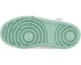 Кроссовки Nike Court Borough Low Fade для малышей White и Arctic Green