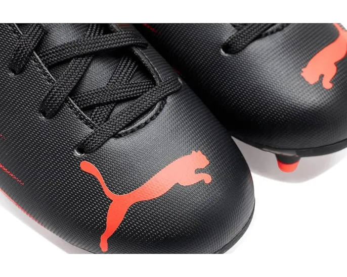Детские футбольные бутсы PUMA Attacanto для твердых и искусственных покрытий с искусственной кожей