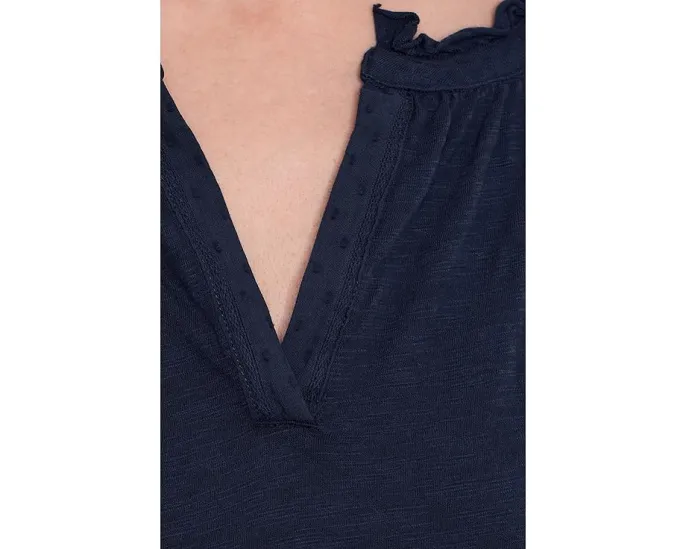 Топ Short Sleeve Ruffle Henley Swing от Mod-o-doc с рюшами