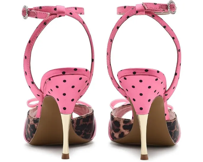 Босоножки Quincyy от Blue by Betsey Johnson на каблуке