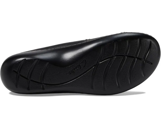 Туфли Ashland Effie с боковой пуговицей и мягкой стелькой Clarks