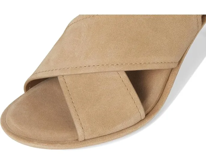 Босоножки Vince Camuto Famla на шпильке с перекрещивающимися ремешками