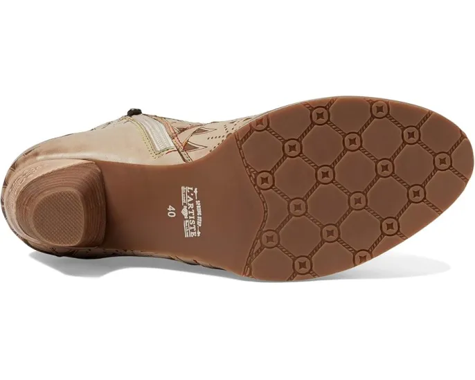 Ботильоны Niobe от L'Artiste by Spring Step с конусным каблуком и золотыми шпильками