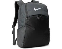 Спортивный рюкзак Nike Brasilia 9.5 на 30 литров с вентилируемым карманом