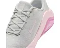 Кроссовки Nike Bella 7 с технологией Air Zoom и эластичным верхом