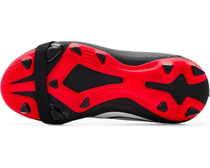 Бутсы adidas Kids Predator Club с откидным языком и эластичными шнурками