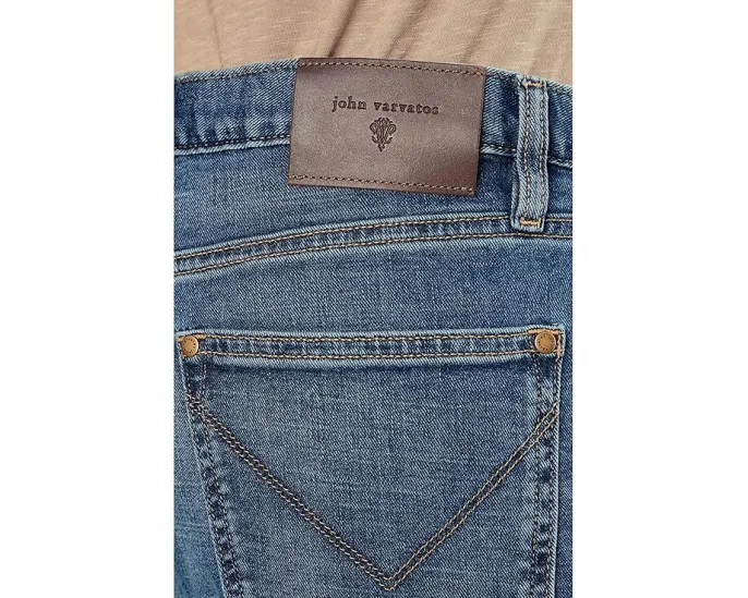 Джинсы Fret Regular Fit John Varvatos в стиле Titus Wash