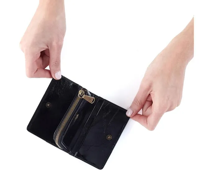 HOBO Jill Card Case с окошком для удостоверения и карманом для мелочи