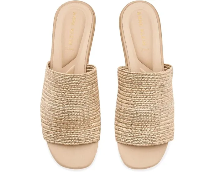 Босоножки на платформе Wishful от Anne Klein с синтетическим верхом