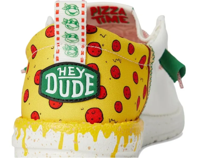 Слипоны Hey Dude Wally Funk TMNT Pizza на текстильной подошве с эластичными шнурками