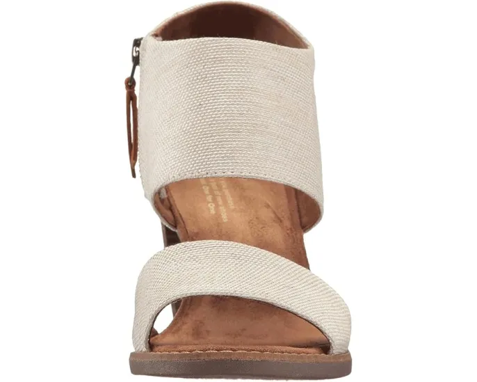 Босоножки TOMS Majorca с вырезами на мягкой кожаной подкладке и каблуком 3 дюйма (7.62 см)