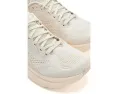 Кроссовки HOKA Clifton 11 женские в серо-бежевых тонах