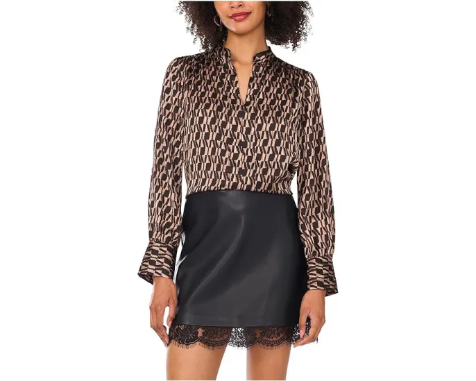 Блуза Vince Camuto с V-образным вырезом и широкими манжетами