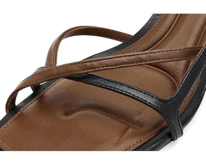 Сандалии Vince Lilian с ремешком на пятке и острым каблуком