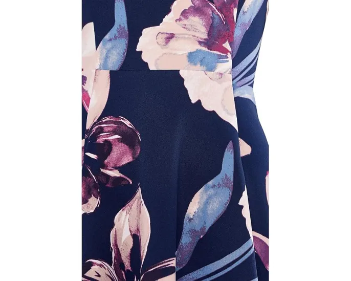 Платье Calvin Klein Sleeveless Floral Fit And Flare с принтом по всей поверхности и застежкой на спине