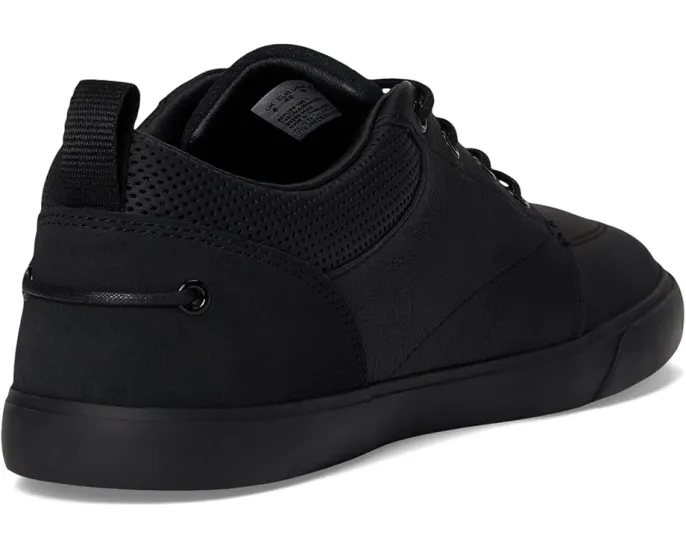 Кожаные кроссовки Lacoste Bayliss с перфорированным воротником