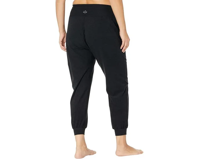 Джоггеры Beyond Yoga Plus Size Spacedye Midi с эластичным поясом