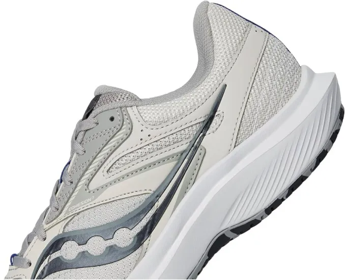 Беговые кроссовки Saucony Cohesion 17 с технологией Versarun