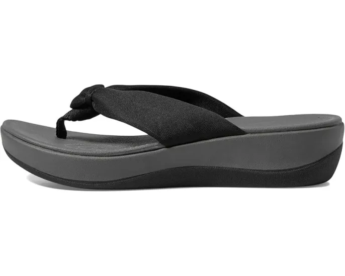 Сланцы Clarks Arla Glison с технологией Cloudsteppers и стелькой Cushion Plus