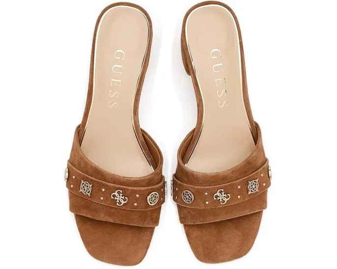 Босоножки на каблуке Gauri с квадратным носком и замшевым верхом от GUESS