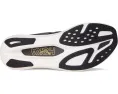 Карбоновые кроссовки Hoka Rocket X 3 для достижения личного рекорда