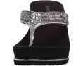 Сандалии GUESS Sarraly на платформе с металлическим декором и танкеткой