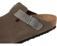 Клоги Birkenstock Boston из замши и промасленной кожи с пробковой стелькой