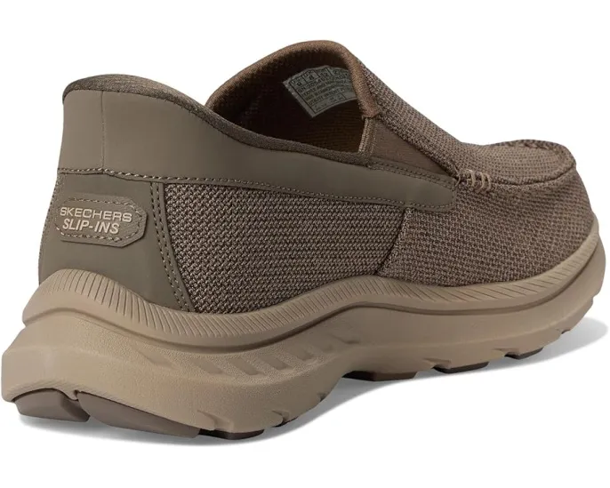 Кроссовки SKECHERS Pollard Wilfred с технологией Hands Free Slip ins и Memory Foam