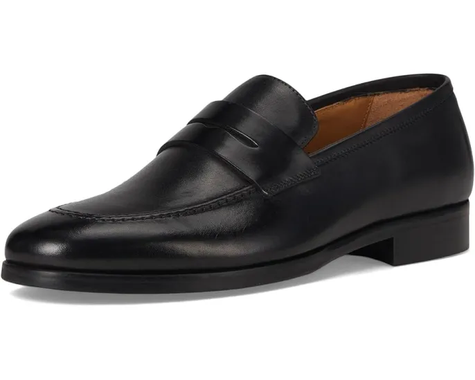 Лоферы Bruno Magli Preston из итальянской кожи с кисточкой