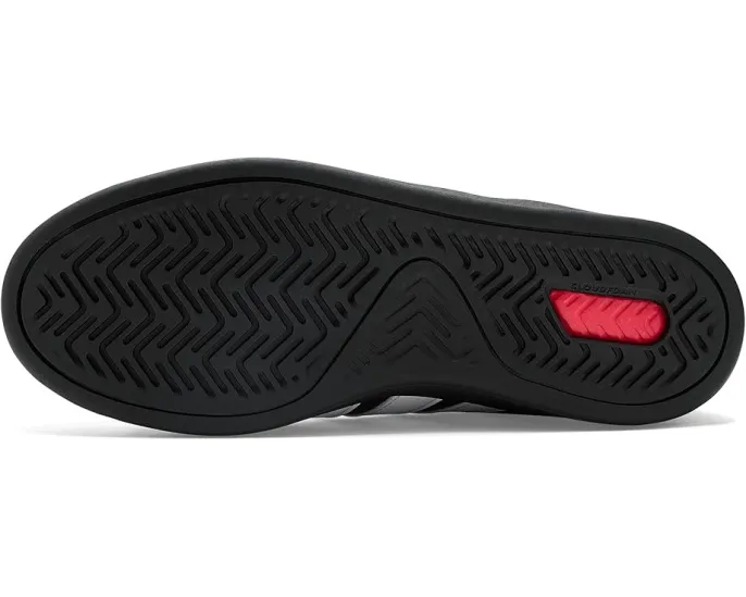 Кроссовки adidas Grand Court с резиновым верхом