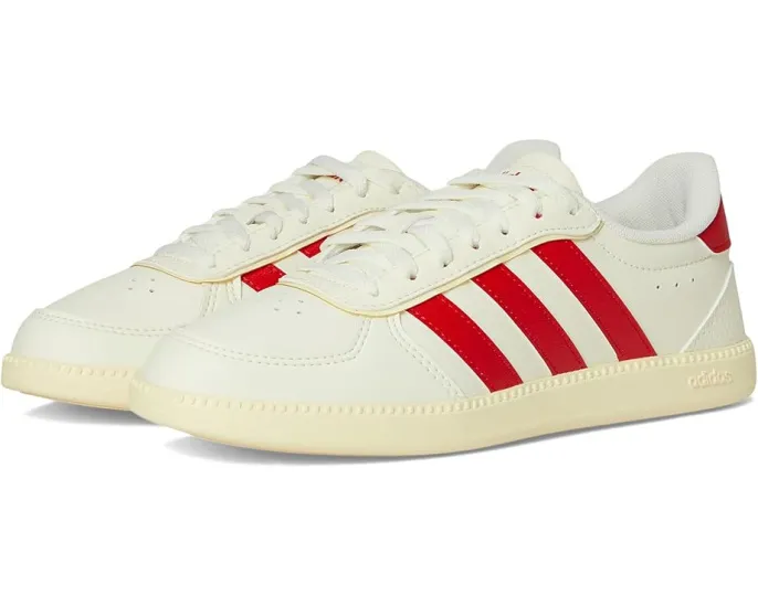 Повседневные кеды adidas Breaknet Sleek для детей из замшевой кожи