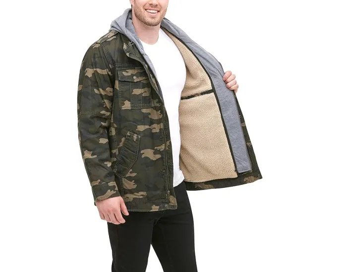 Levi's военная куртка с капюшоном из постиранного хлопка и подкладкой Sherpa