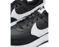 Кроссовки Nike Waffle Debut с вафельной подошвой и замшевыми вставками