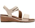 Clarks Kacha Wave сандалии на низком клине из мягкой кожи и контрастными ремешками