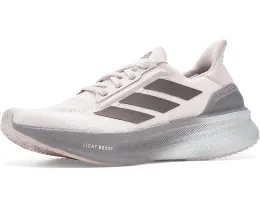 Беговые кроссовки Ultraboost 5x от adidas с технологией BOOST и системой Torsion