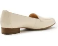Лоферы Clarks Krystine Lily из гладкой кожи с квадратным носком и стелькой Contour Cushion