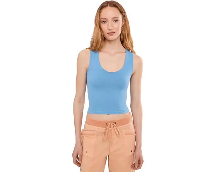 Топ Free People Clean Lines Muscle Cami с широкими бретелями и бесшовным кроем