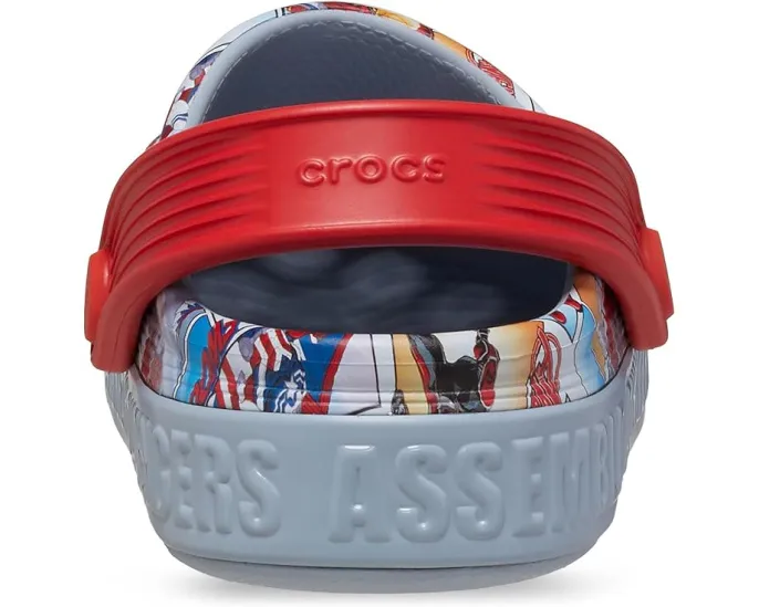 Кроксы Crocs Avengers Off Court Clogs для малышей с тематическим дизайном