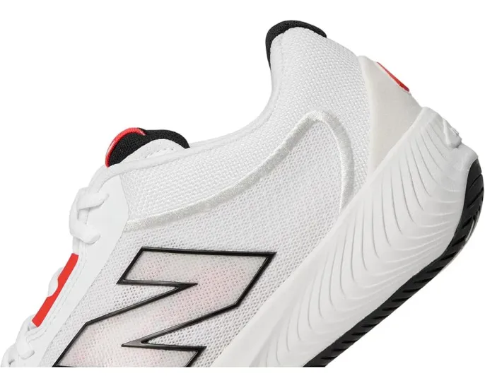 Теннисные кроссовки FuelCell 996v6 с технологией NDurance от New Balance