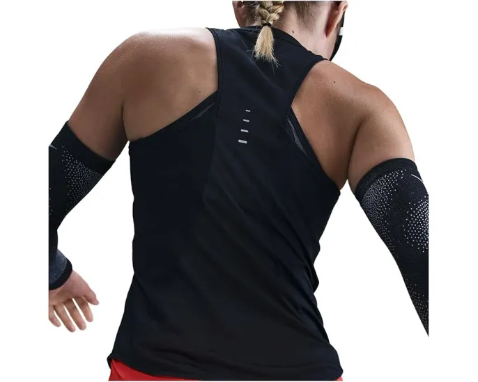 Беговой топ Nike Swift Dri-FIT с сетчатой панелью и светоотражающими элементами