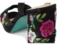 Босоножки на платформе Blue by Betsey Johnson Kenni с цветочной вышивкой