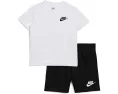 Детский костюм Nike Futura Club с шортами для малышей