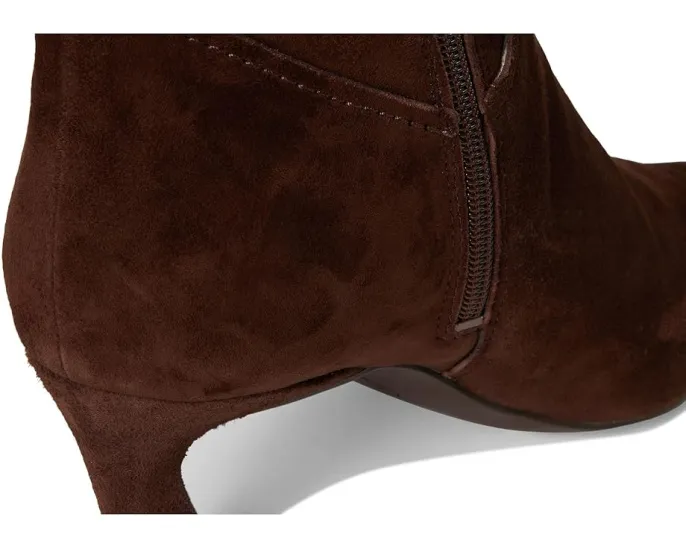 Высокие сапоги Naturalizer Emily Extra Wide Calf до колена с острым носком и шпилькой